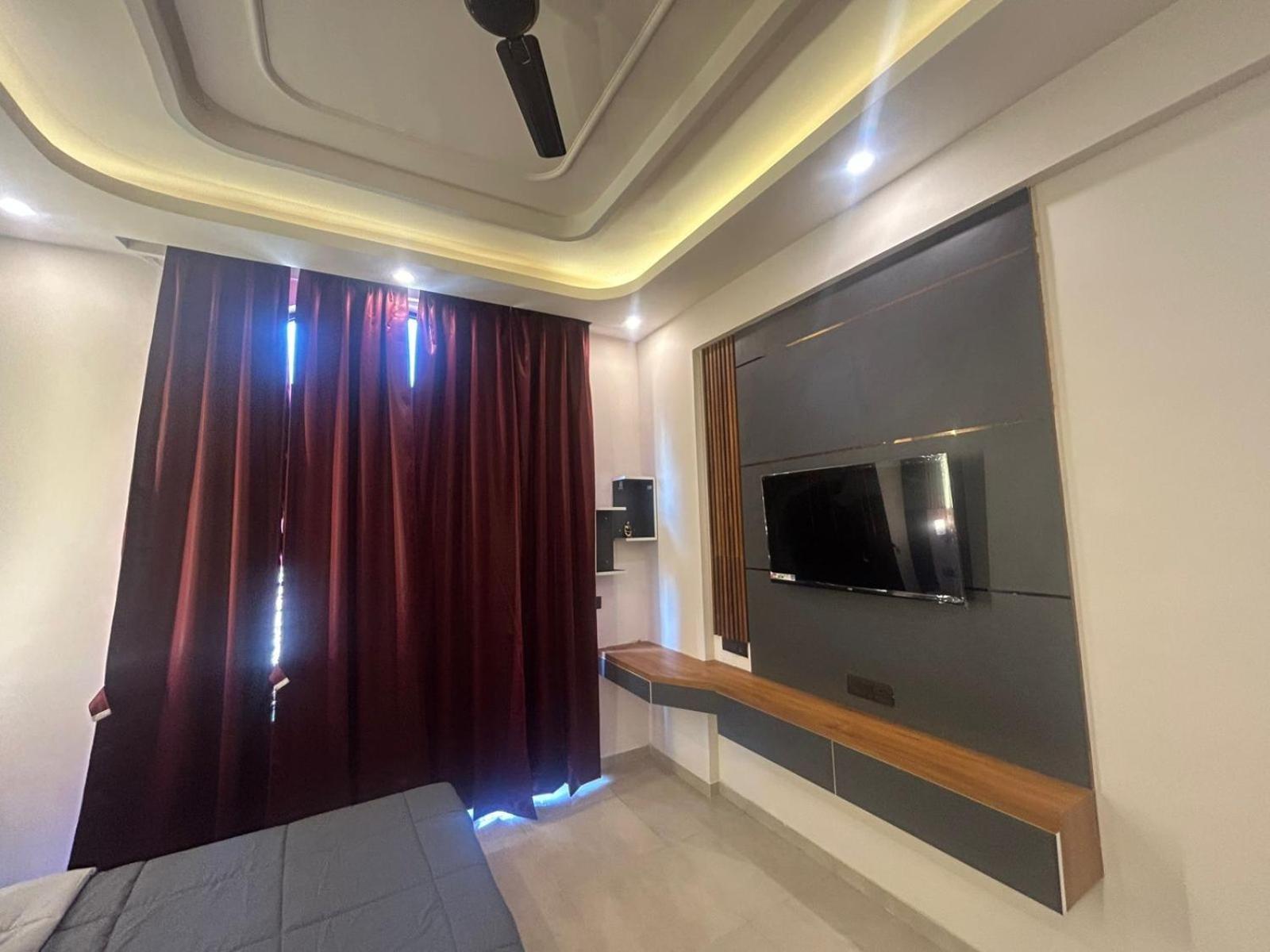 Cloud9 Stays Lucknow Exterior photo