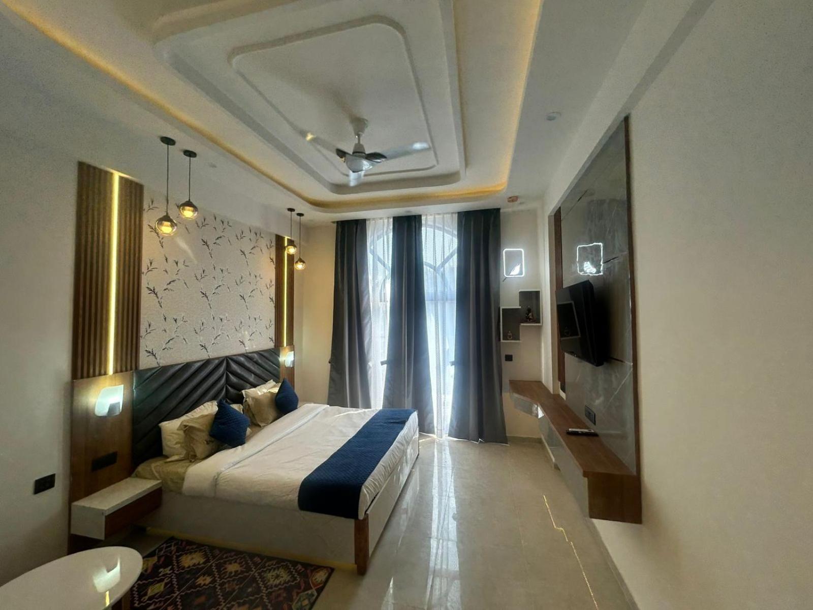 Cloud9 Stays Lucknow Exterior photo