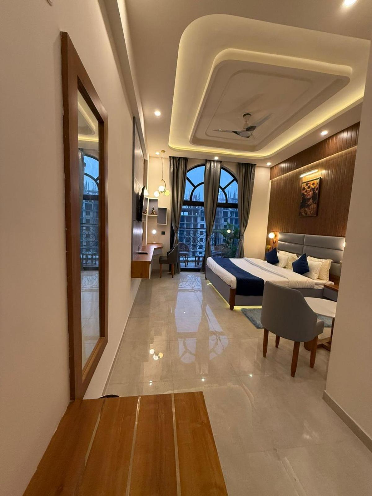 Cloud9 Stays Lucknow Exterior photo